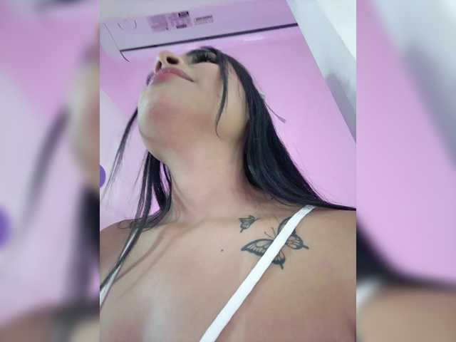 KattyAdams Live Cam on BongaCams