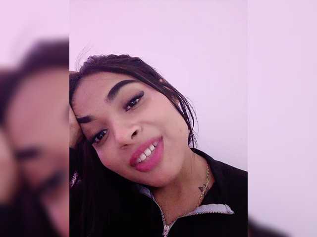 KattyAdams live cam on BongaCams