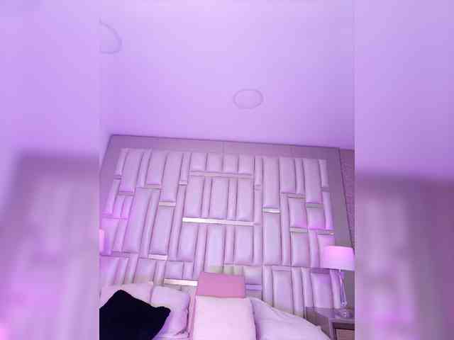 KattyAdams webcam