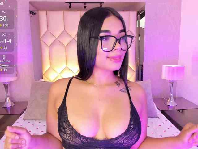 KattyAdams webcam