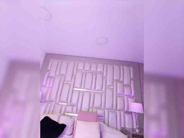 KattyAdams webcam