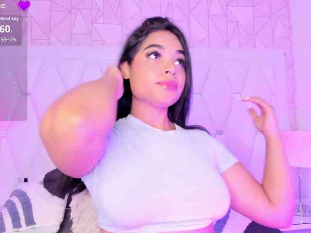 KattyAdams webcam