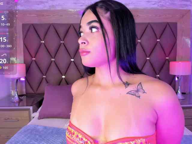 KattyAdams webcam