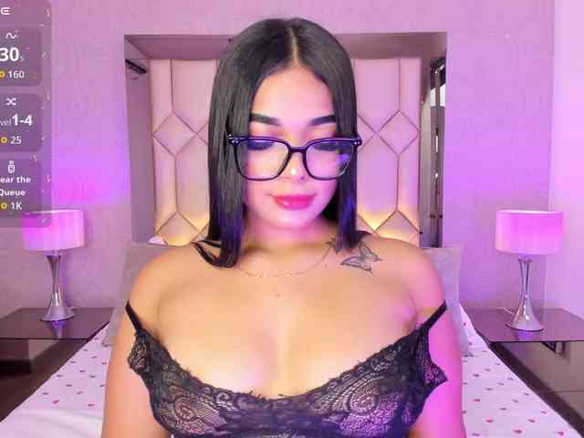 KattyAdams webcam