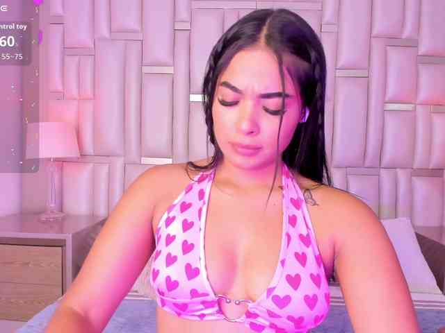 KattyAdams webcam