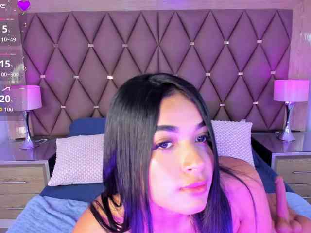 KattyAdams webcam