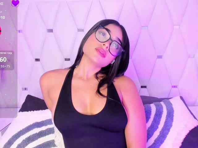 KattyAdams webcam