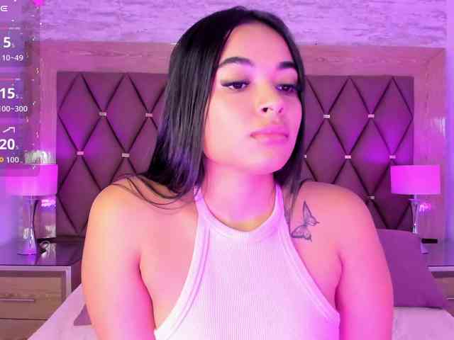 KattyAdams webcam