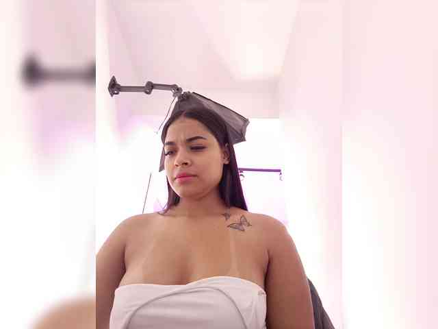 KattyAdams webcam