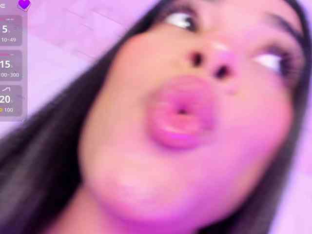 KattyAdams webcam