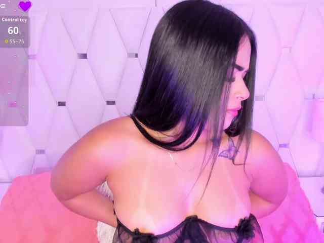 KattyAdams webcam