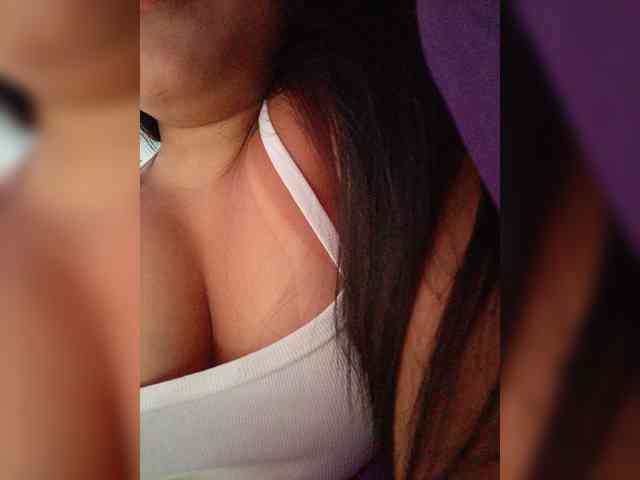 KattyAdams webcam