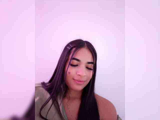 KattyAdams webcam