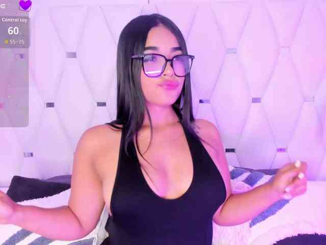 KattyAdams webcam