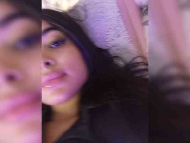 KattyAdams webcam