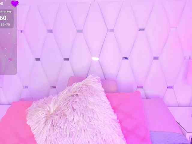 KattyAdams webcam