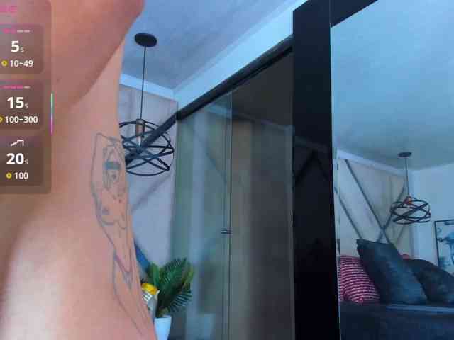 ElianFoxter Live Webcam on BongaCams