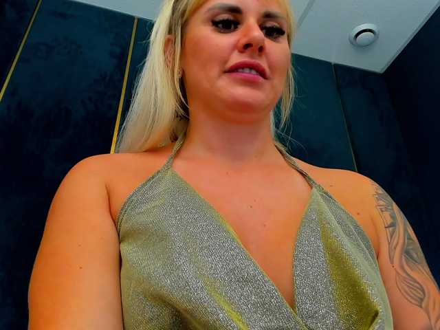 LiluDavis live cam on BongaCams