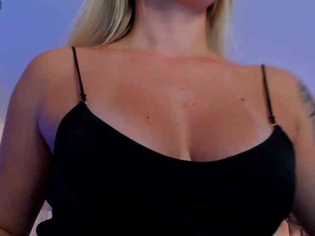 LiluDavis webcam
