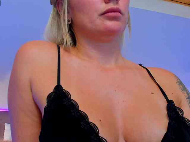 LiluDavis webcam