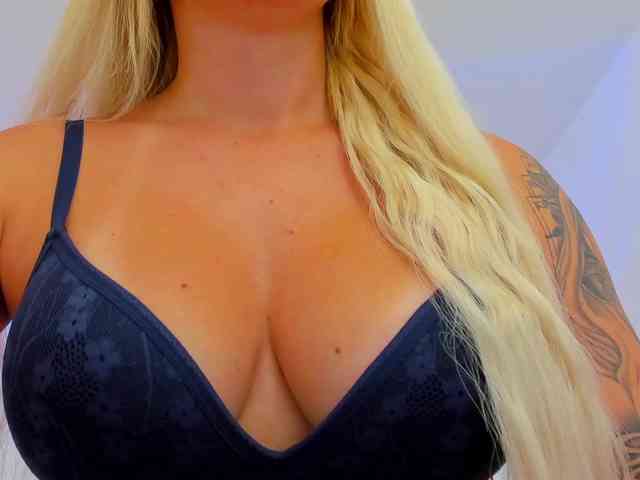 LiluDavis webcam