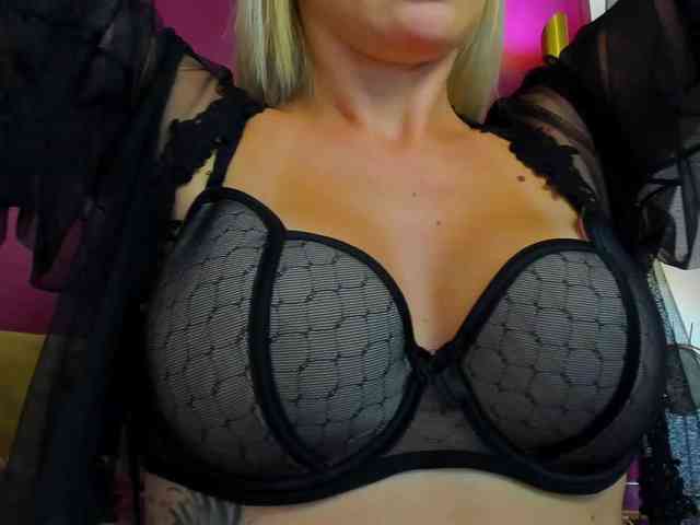 LiluDavis webcam
