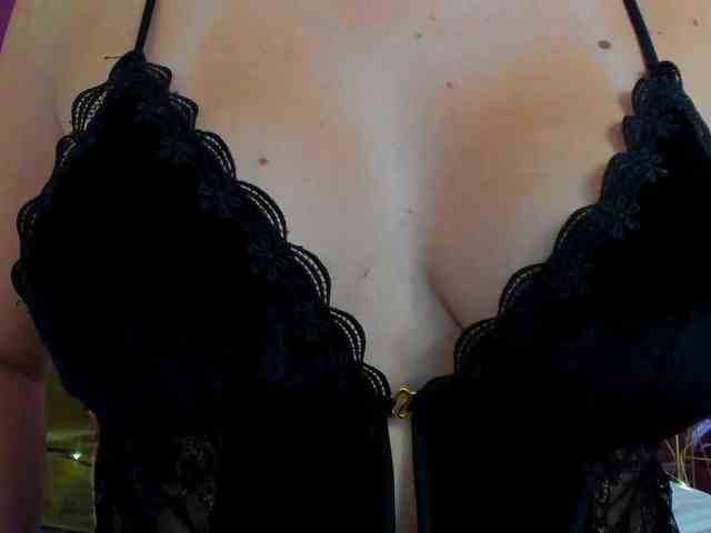 LiluDavis webcam