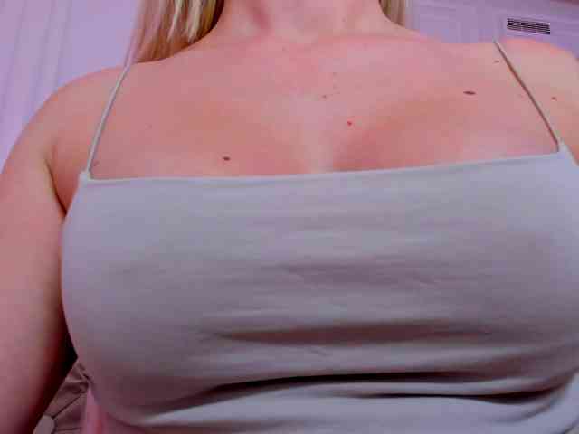 LiluDavis webcam
