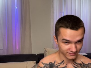 AAOneLove Porn Show