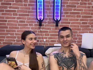 AAOneLove Porn Show