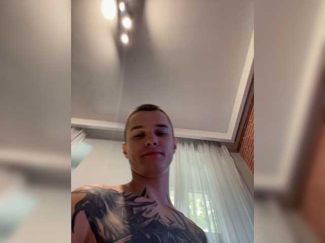 AAOneLove live cam