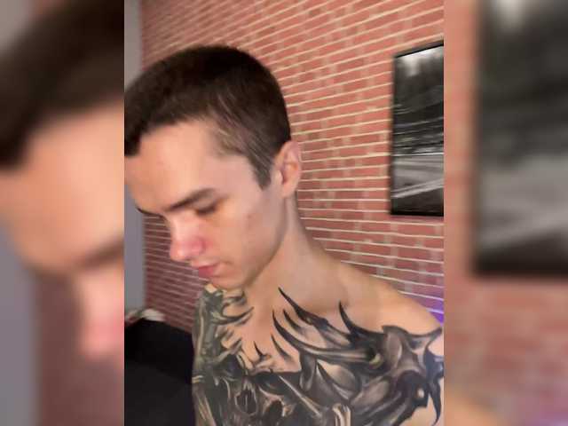 AAOneLove live cam on BongaCams