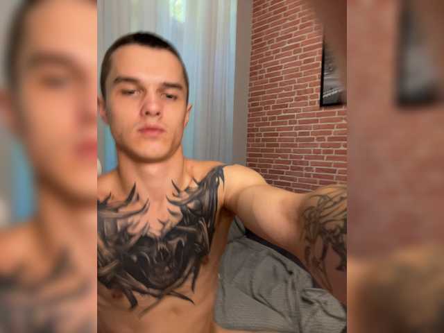 AAOneLove live cam on BongaCams