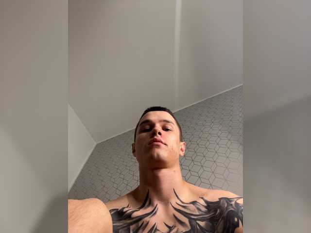 AAOneLove's BongaCams show and profile