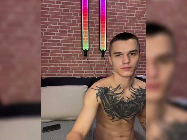 AAOneLove live cam on BongaCams