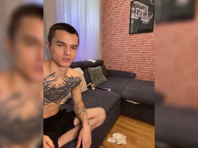 AAOneLove live cam on BongaCams