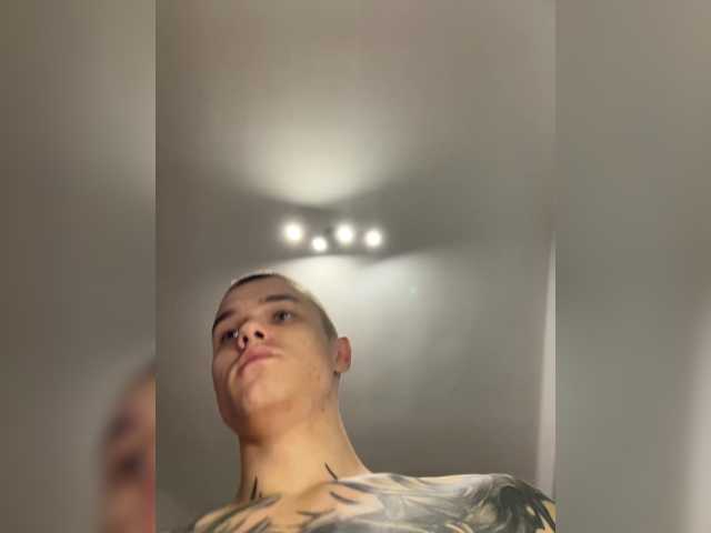 AAOneLove live cam