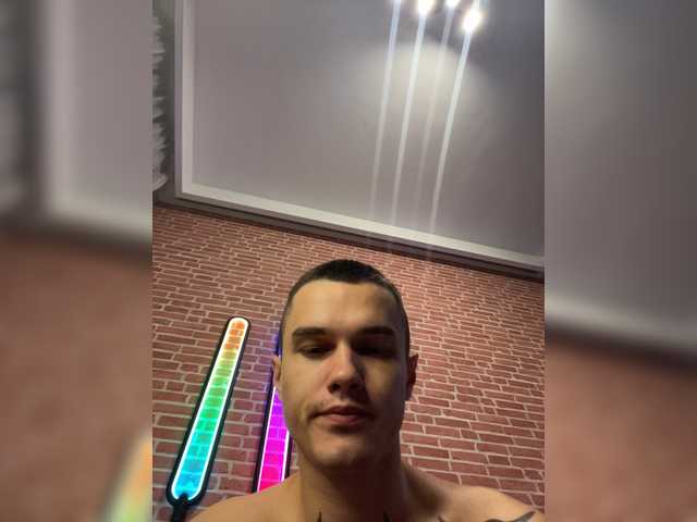 AAOneLove live cam on BongaCams