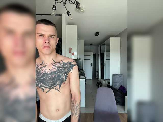 AAOneLove live cam on BongaCams