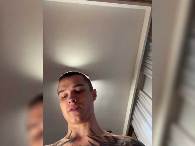 AAOneLove live cam on BongaCams