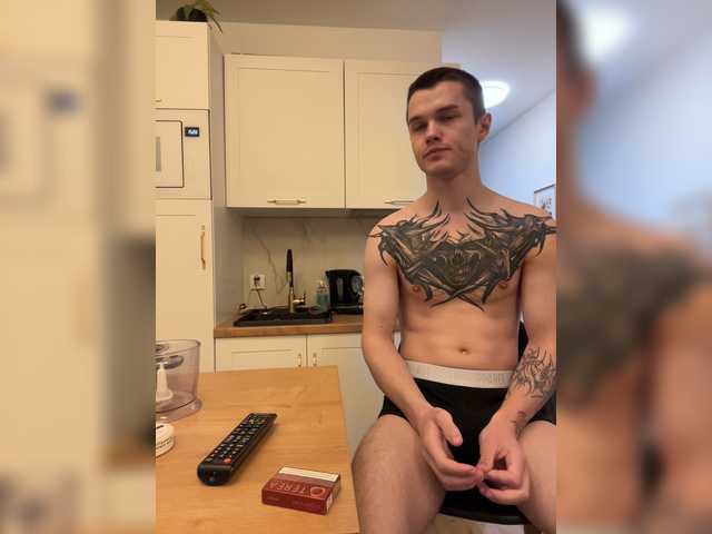  AAOneLove chat room