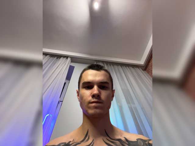 AAOneLove live cam on BongaCams