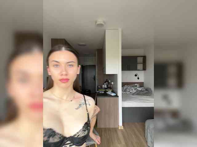 AAOneLove webcam