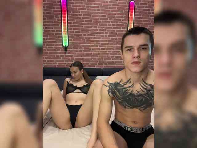 AAOneLove webcam