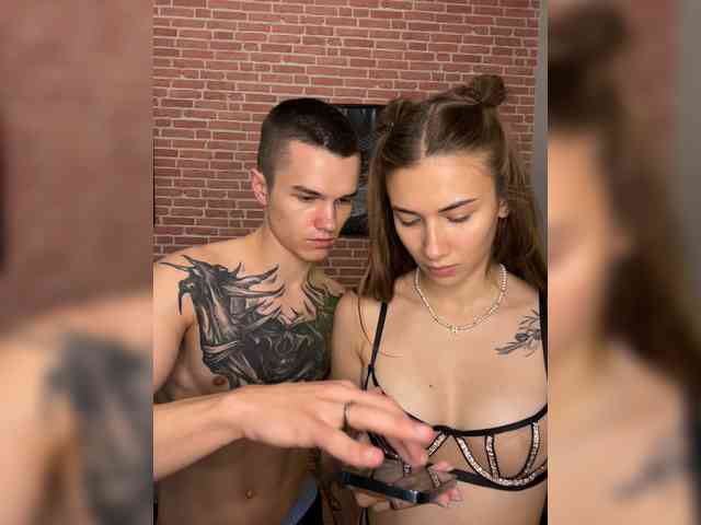 Модель: AAOneLove