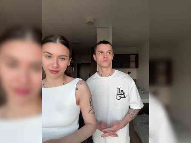 AAOneLove Live Webcam on BongaCams