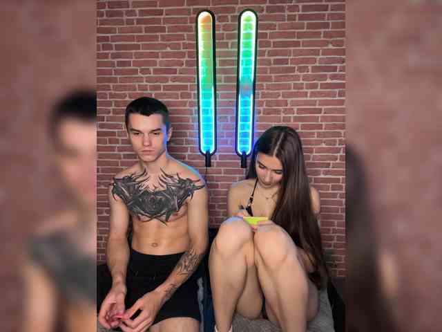 AAOneLove Sex Cam Show