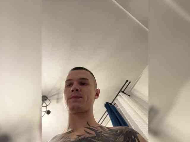 Модель: AAOneLove