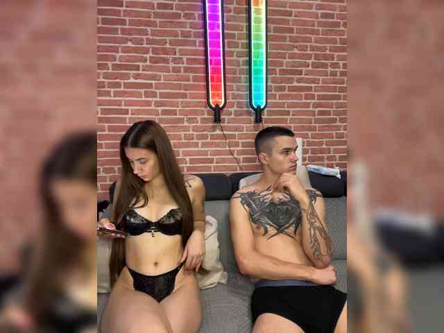 AAOneLove webcam