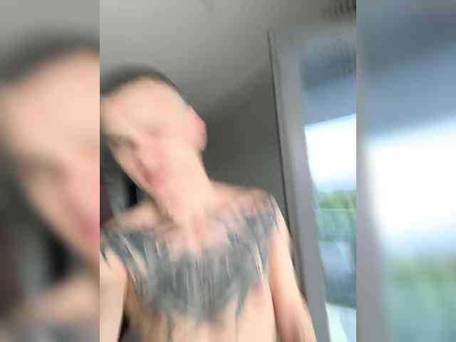 Модель: AAOneLove